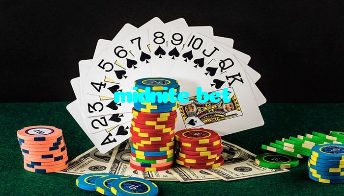 midnite bet casino presented on mobile device in Pakistan with slots and live games